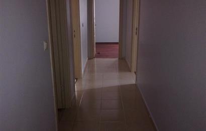 Ümraniye Ademyavuz Mahallesi'nde kiralık 3+1 daire 