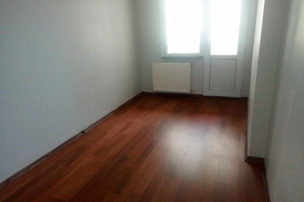 Ümraniye Ademyavuz Mahallesi'nde kiralık 3+1 daire 