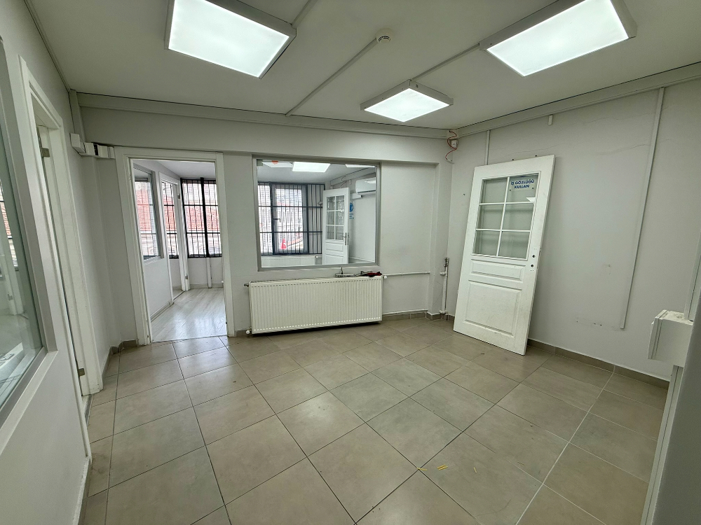 Cağaloğlu Bab-ı Ali Caddesinde 135 m² Kiralık Ofis