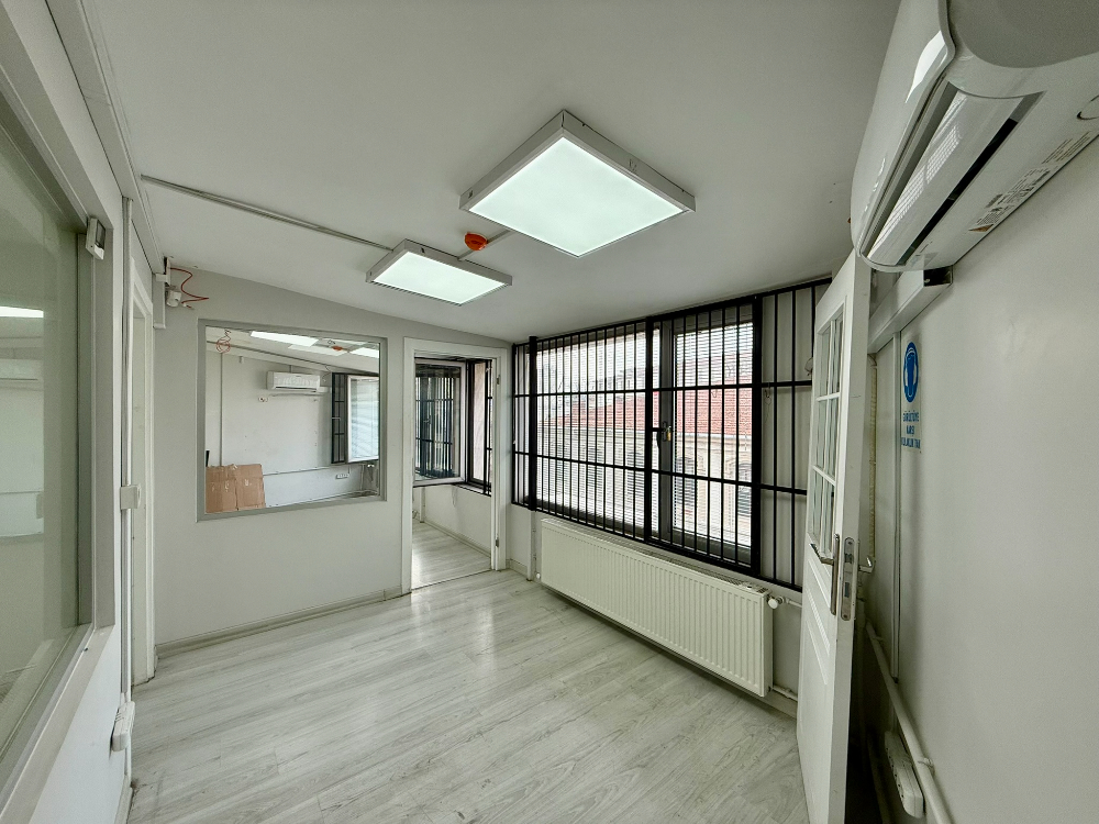 Cağaloğlu Bab-ı Ali Caddesinde 135 m² Kiralık Ofis