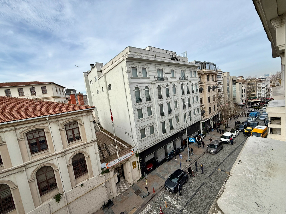 Cağaloğlu Bab-ı Ali Caddesinde 135 m² Kiralık Ofis