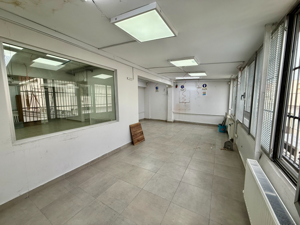 Cağaloğlu Bab-ı Ali Caddesinde 135 m² Kiralık Ofis