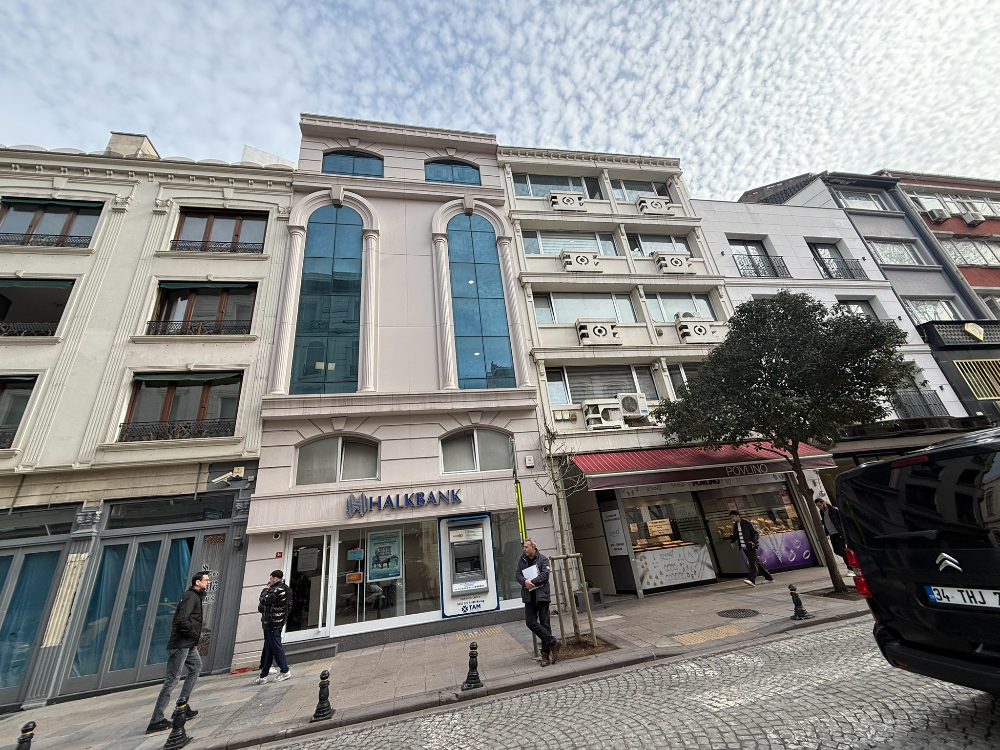 Cağaloğlu Bab-ı Ali Caddesinde 135 m² Kiralık Ofis