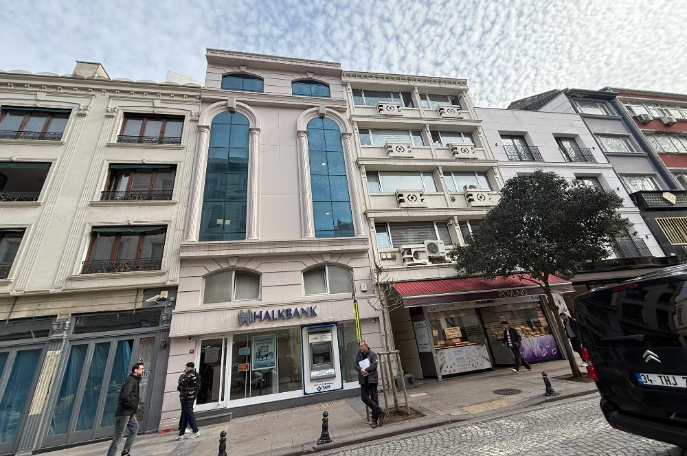 Cağaloğlu Bab-ı Ali Caddesinde 135 m² Kiralık Ofis