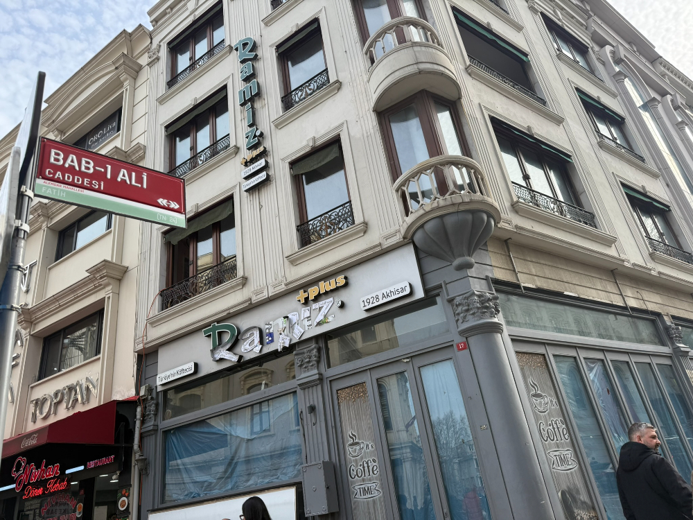 Cağaloğlu Bab-ı Ali Caddesinde 135 m² Kiralık Ofis