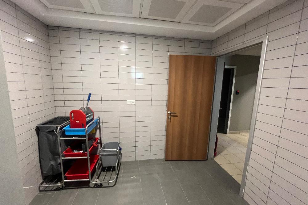 ÇINARDERE OLİMPİYAT CADDESİ DE MASRAFSIZ KİRALIK OFİS