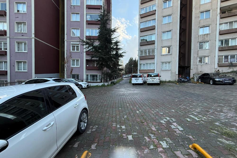 Kağıthane Hamidiye Titibank Blokları Satılık 3+1 Boş