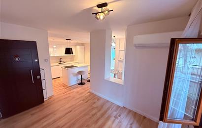 CADDEBOSTAN SAHİLDE 1+1 KİRALIK DAİRE