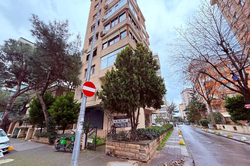 CADDEBOSTAN SAHİLDE 1+1 KİRALIK DAİRE