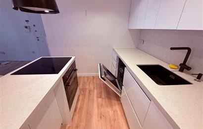 CADDEBOSTAN SAHİLDE 1+1 KİRALIK DAİRE