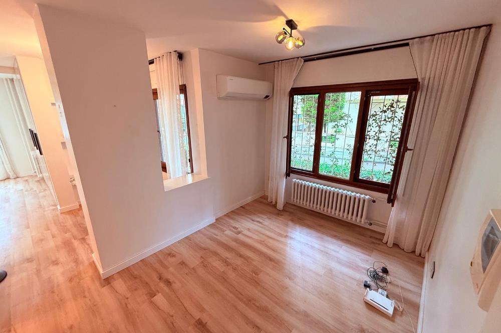 CADDEBOSTAN SAHİLDE 1+1 KİRALIK DAİRE