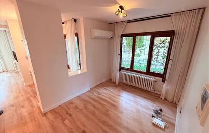 CADDEBOSTAN SAHİLDE 1+1 KİRALIK DAİRE