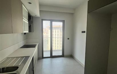 C21 ROOF'DAN YENİ FİKİRTEPE 16. ETAP DA FERAH 2+1 KİRALIK DAİRE