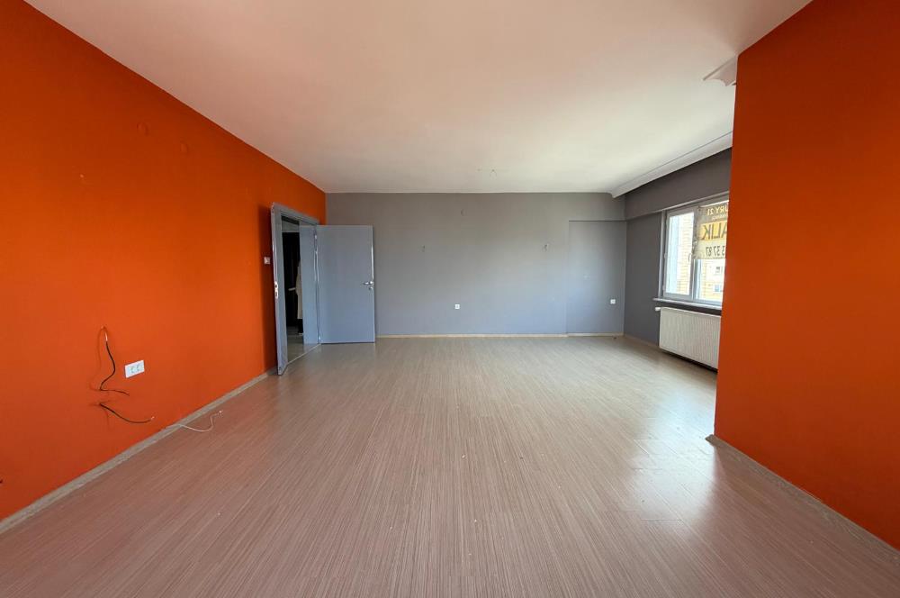 CENTURY 21 EWA'DAN GÜMÜŞ YOLU SİTESİNDE 4+1 GENİŞ KİRALIK DAİRE