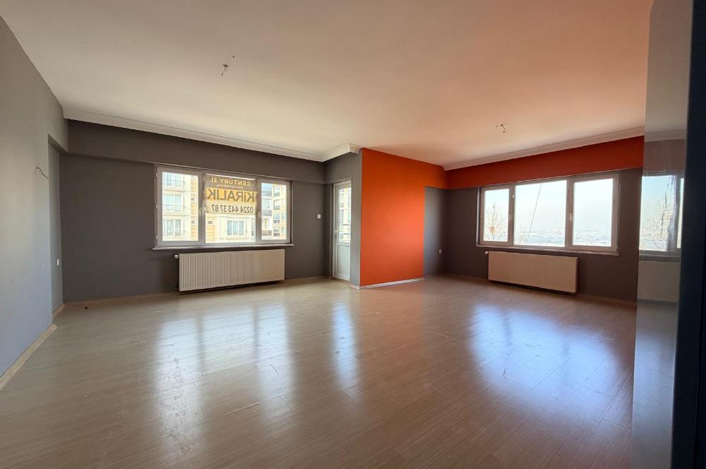 CENTURY 21 EWA'DAN GÜMÜŞ YOLU SİTESİNDE 4+1 GENİŞ KİRALIK DAİRE