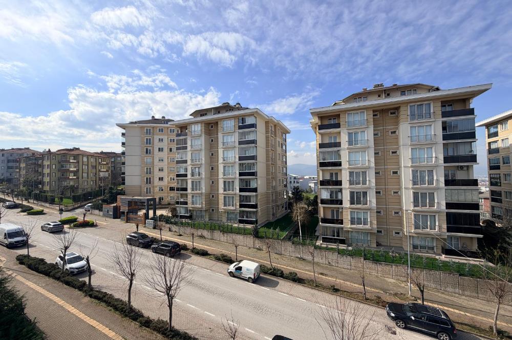 CENTURY 21 EWA'DAN GÜMÜŞ YOLU SİTESİNDE 4+1 GENİŞ KİRALIK DAİRE