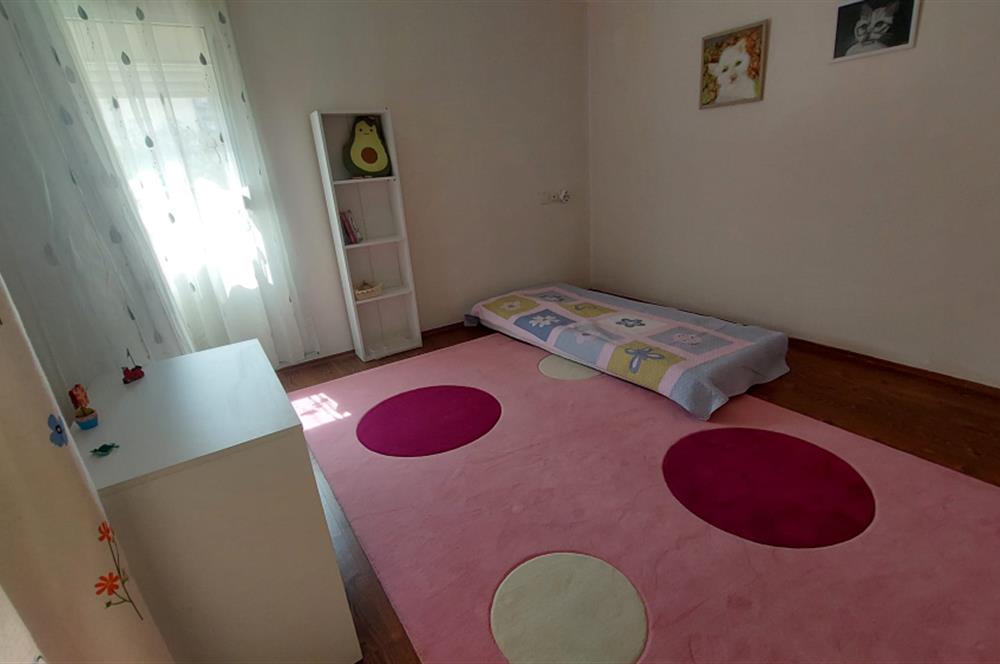 Çiğli Ataşehir Pelit Sitesi 3+1 Geniş Kiralık Daire