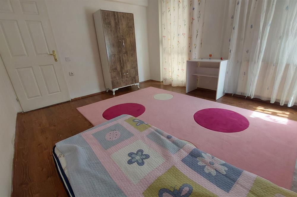 Çiğli Ataşehir Pelit Sitesi 3+1 Geniş Kiralık Daire