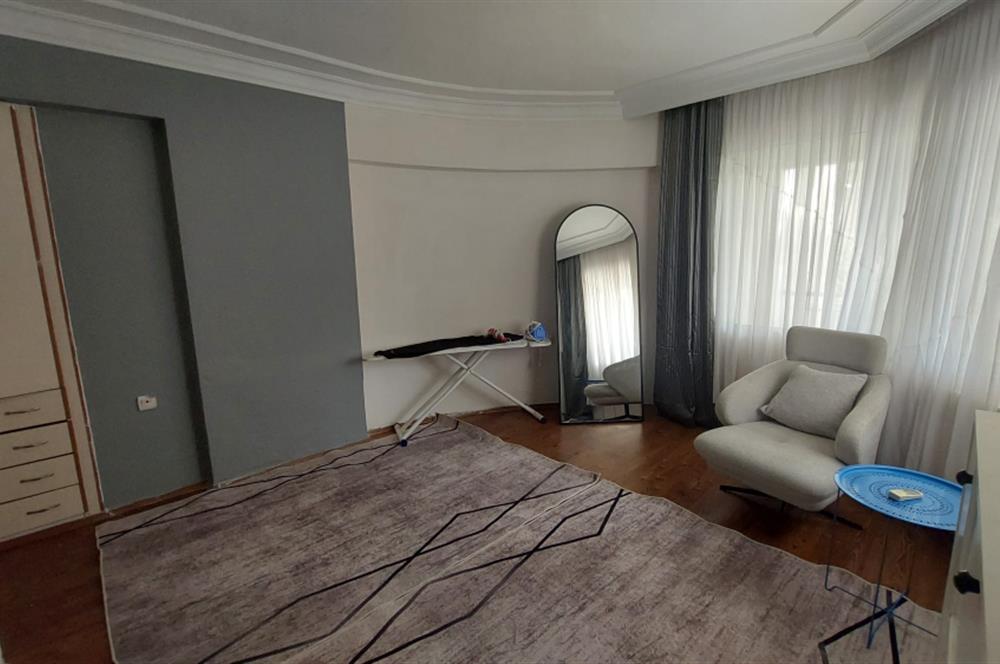 Çiğli Ataşehir Pelit Sitesi 3+1 Geniş Kiralık Daire