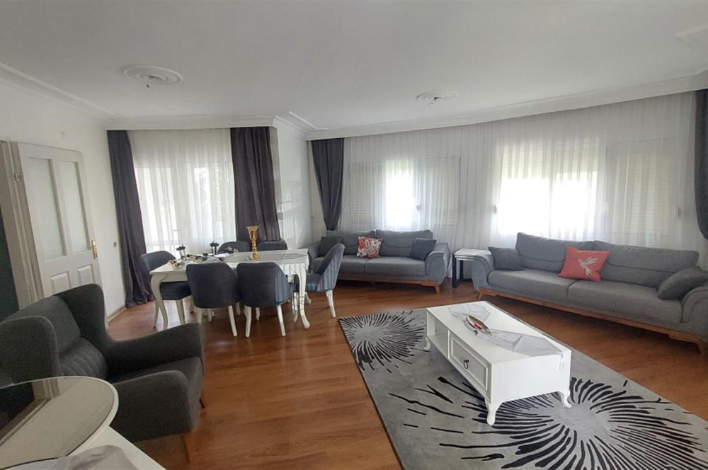 Çiğli Ataşehir Pelit Sitesi 3+1 Geniş Kiralık Daire