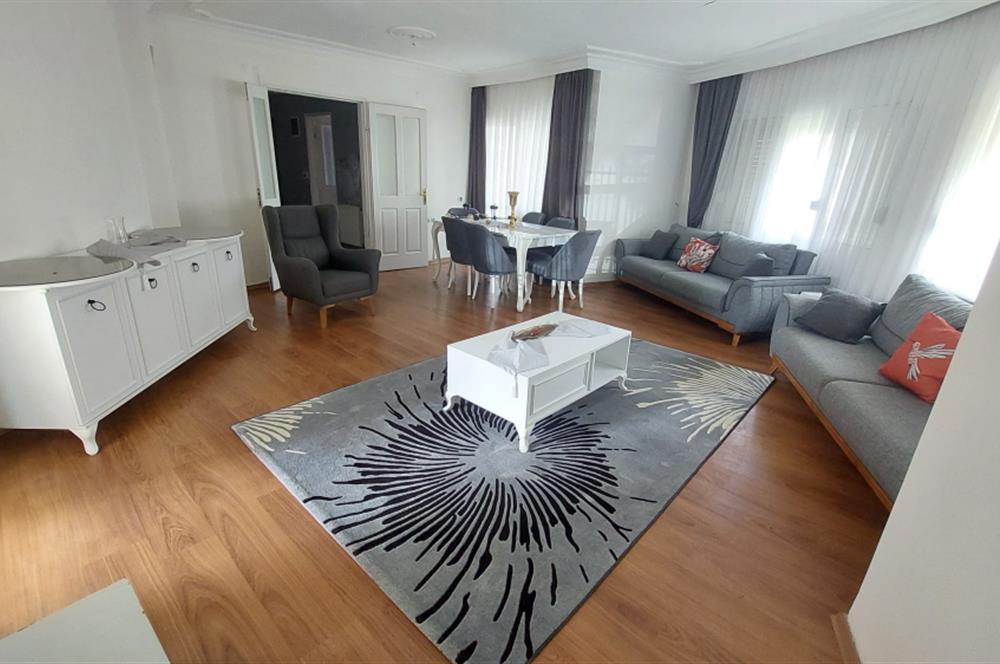 Çiğli Ataşehir Pelit Sitesi 3+1 Geniş Kiralık Daire