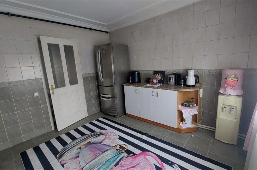 Çiğli Ataşehir Pelit Sitesi 3+1 Geniş Kiralık Daire