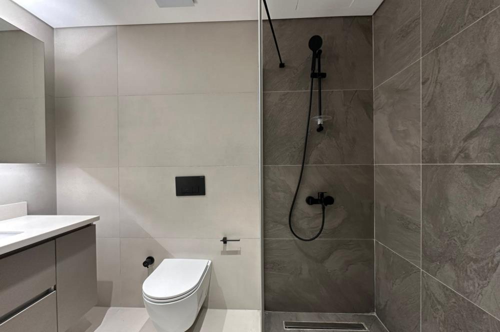 C21 ROOF'DAN YENİ FİKİRTEPE 10.ETAP KAPALI MUTFAK 2+1 KİRALIK