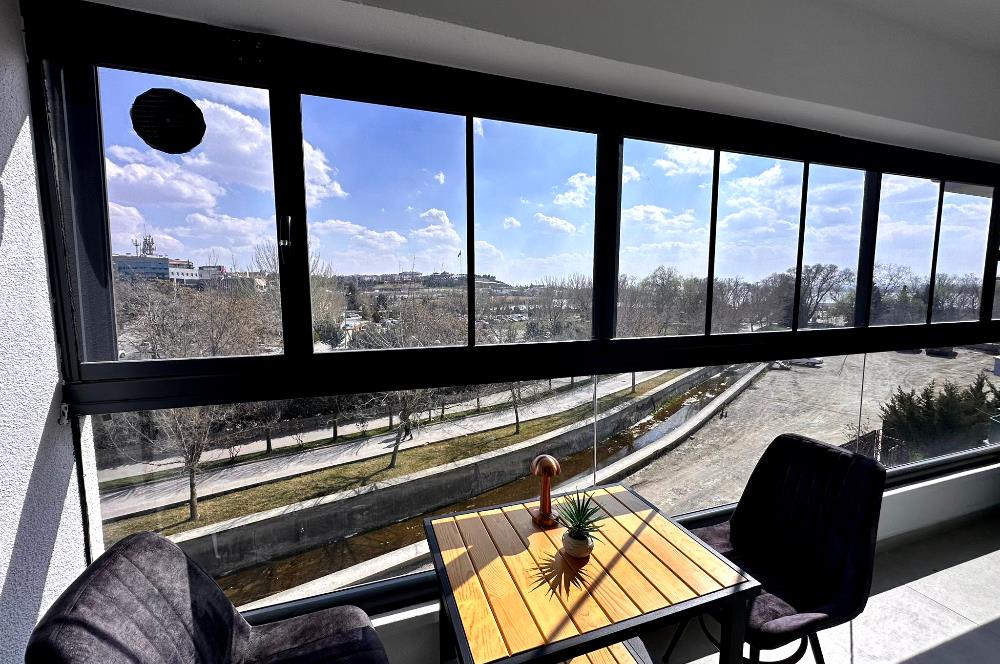 GÖLBAŞI,MOGAN GÖLÜNE MANZARALI 1+1 SIFIR EŞYALI DAİRE