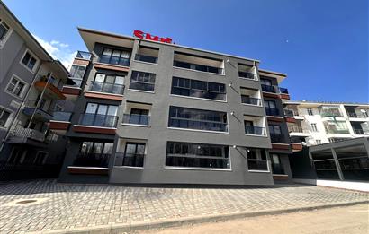 GÖLBAŞI,MOGAN GÖLÜNE MANZARALI 1+1 SIFIR EŞYALI DAİRE