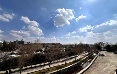 GÖLBAŞI,MOGAN GÖLÜNE MANZARALI 1+1 SIFIR EŞYALI DAİRE