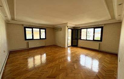 KARŞIYAKA BAHÇELİEVLER'DE GENİŞ, ÖNÜ AÇIK, KİRALIK 3+1 DAİRE 