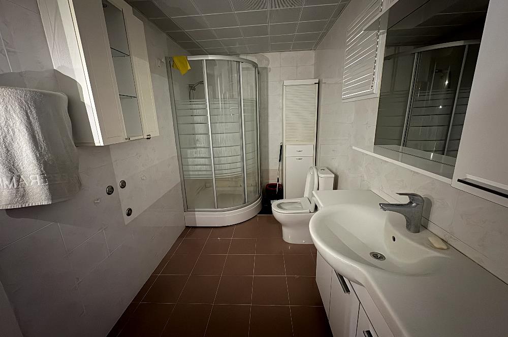 KARŞIYAKA BAHÇELİEVLER'DE GENİŞ, ÖNÜ AÇIK, KİRALIK 3+1 DAİRE 