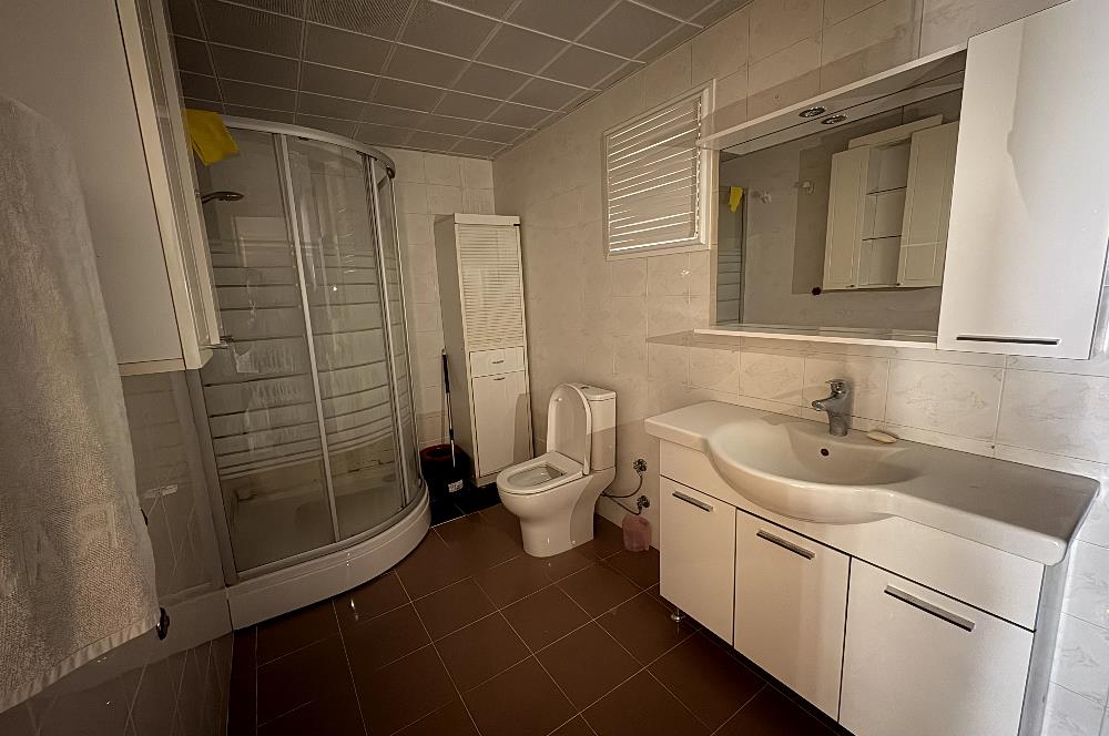 KARŞIYAKA BAHÇELİEVLER'DE GENİŞ, ÖNÜ AÇIK, KİRALIK 3+1 DAİRE 