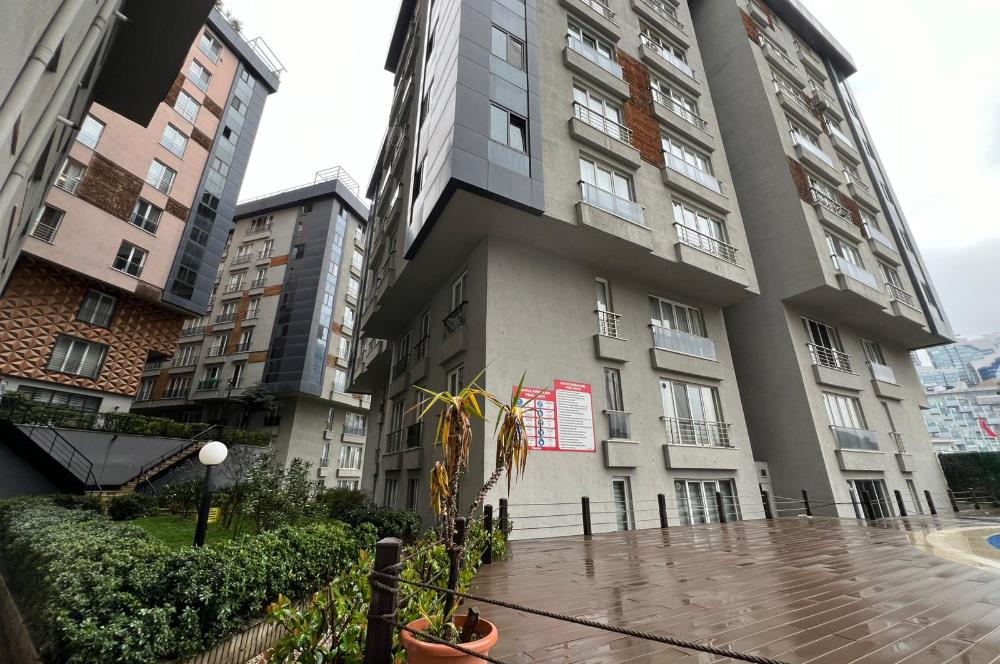 Ayazağa green pine sitesi satılık boş 3+1