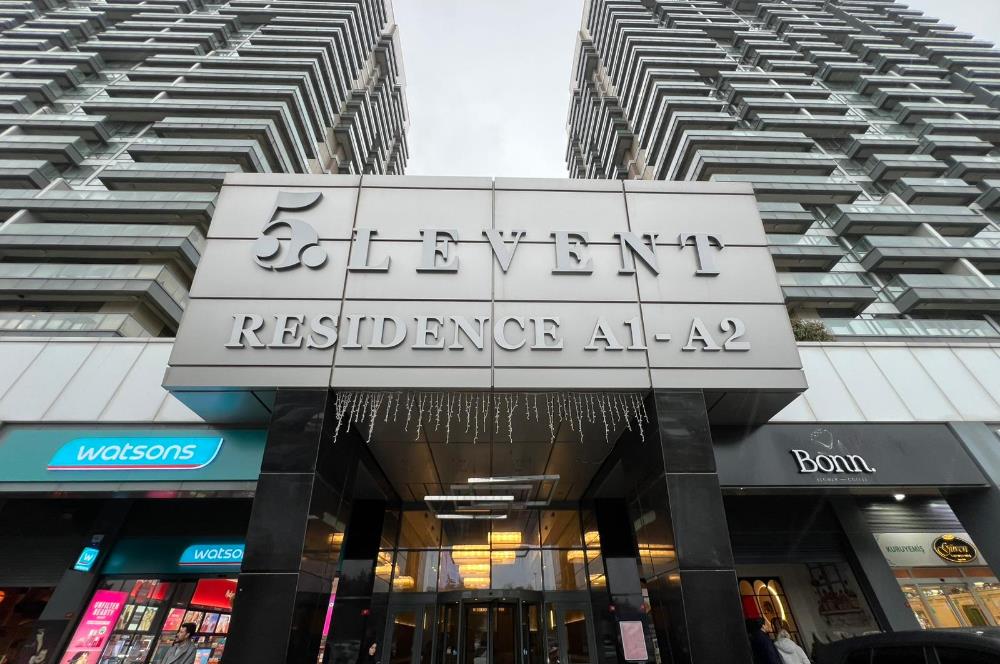 5.levent torunlarda satılık boş 1+1 yüksek kat 