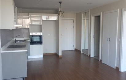 Bahçeşehir Göl Panoramada 1+1 Eşyalı, Yabancıya Uygun Kiralık