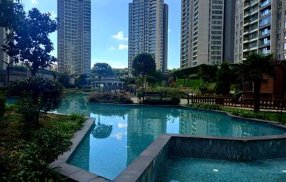 Bahçeşehir GölPanorama Eşyalı mükemmel peyzaj cephe satılık 2+1