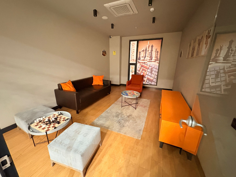 Bahçeşehir Akbatı Bölgesi| Site İçi | Eşyalı 2+1 Satılık