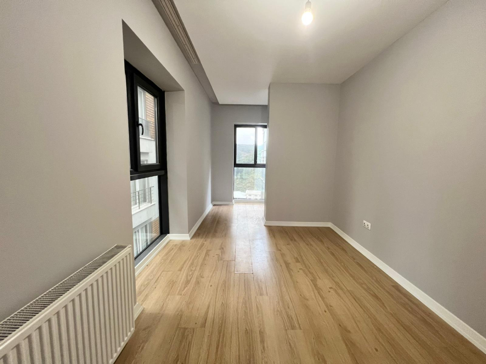 Ayazağa green pine sitesi satılık boş 3+1