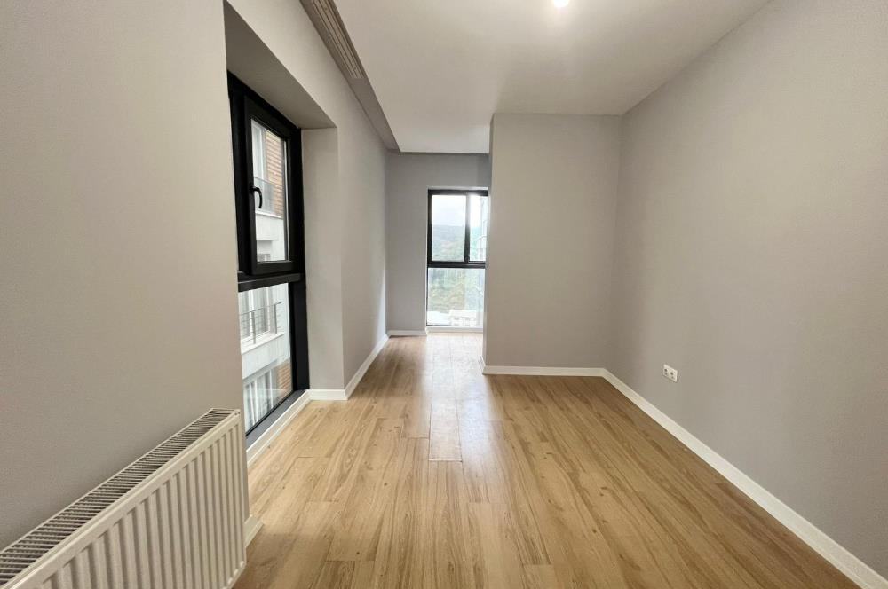 Ayazağa green pine sitesi satılık boş 3+1