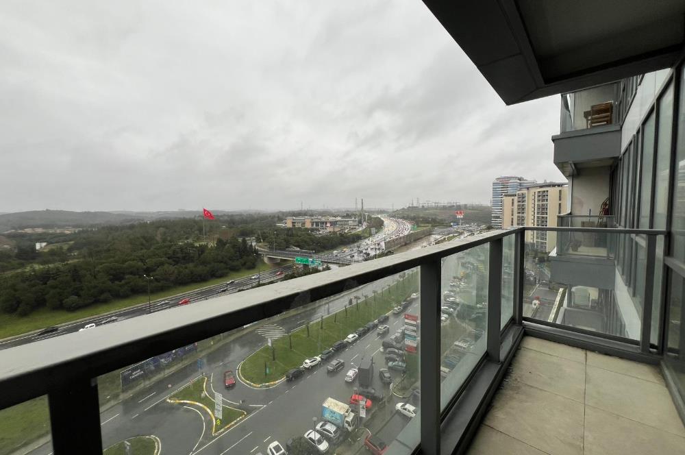 5.levent torunlarda satılık boş 1+1 yüksek kat 