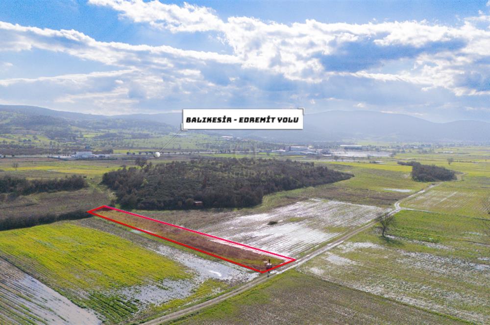 C21 LOCA GÖKÇEYAZI'DA HOBİ BAHÇESİNE UYGUN SÜPER TARLA