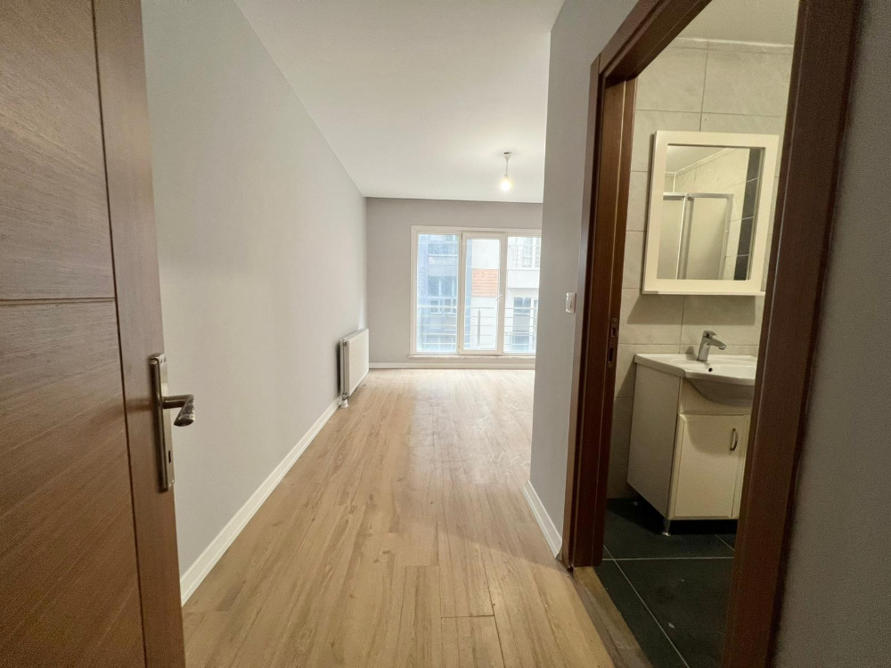 Ayazağa green pine sitesi satılık boş 3+1