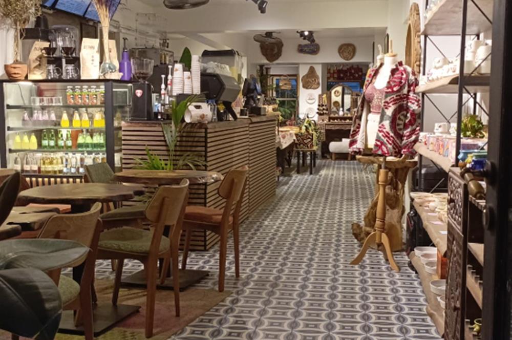 GALATA'DA DEVREN KİRALIK CAFE VE DESİNG STORE