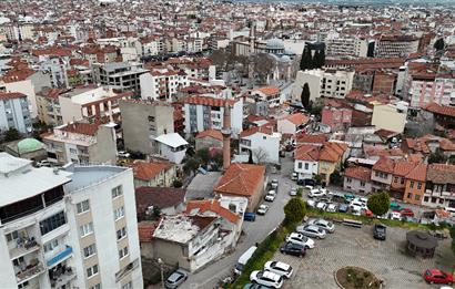 C21 WİNNER ÇARŞI MERKEZDE 5 KAT İMARLI ARSA VE KARGİR EV