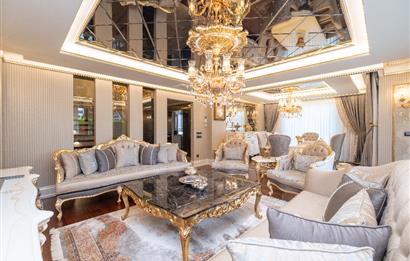 TUZLA MERCAN'DA DENİZ VE GÖL MANZARALI ÖZEL MİMARİLİ VİLLA