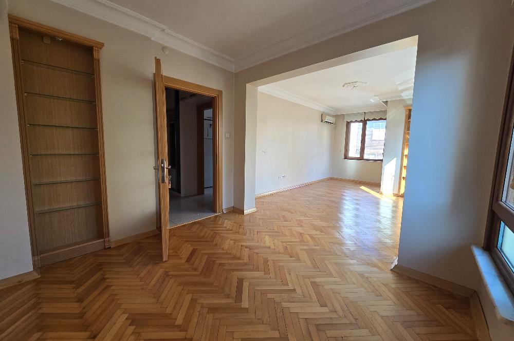 Üsküdar’ın Kalbinde, Kız Kulesi’ne Komşu Yaşam!