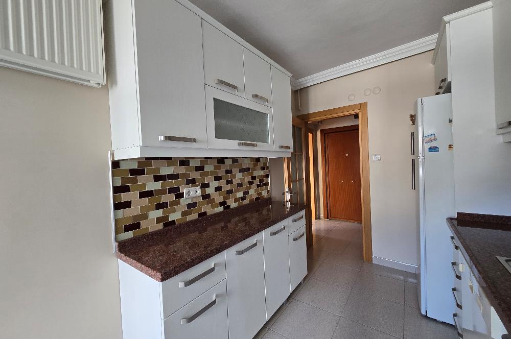 Üsküdar’ın Kalbinde, Kız Kulesi’ne Komşu Yaşam!