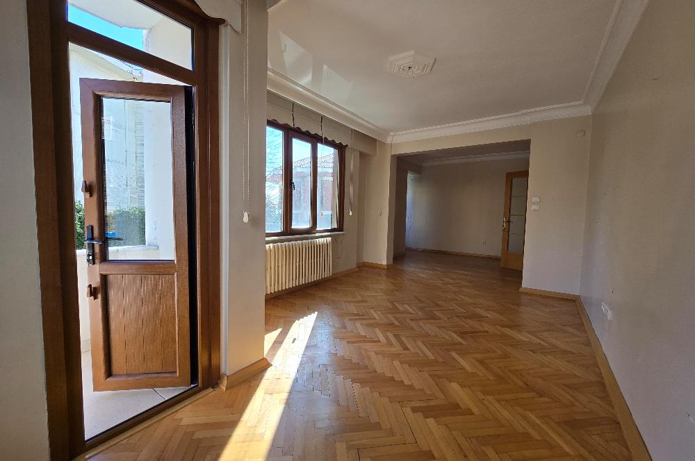 Üsküdar’ın Kalbinde, Kız Kulesi’ne Komşu Yaşam!