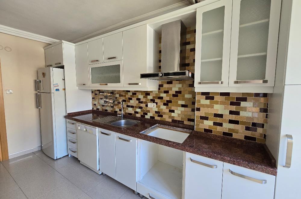 Üsküdar’ın Kalbinde, Kız Kulesi’ne Komşu Yaşam!